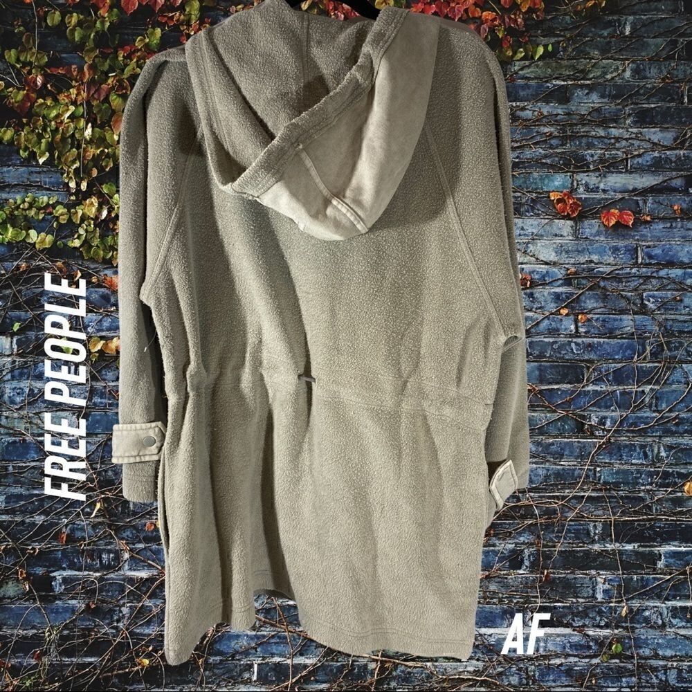 WE THE FREE SADIE SURPLUS HOODIE NEW STONE NEW XS & Large - Picture 6 of 9